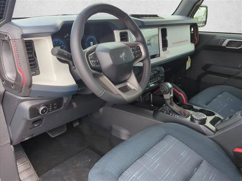 New 2026 Ford Bronco Heritage Edition image 3