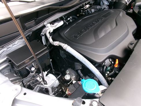 Used 2023 Honda Odyssey Touring image 55