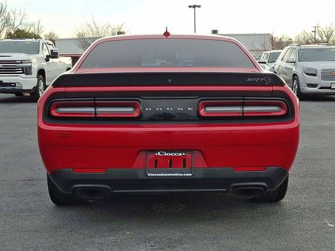Used 2016 Dodge Challenger SRT Hellcat image 8