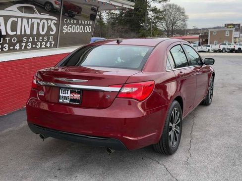 Used 2014 Chrysler 200 Limited w/ Sun/Sound Group image 2