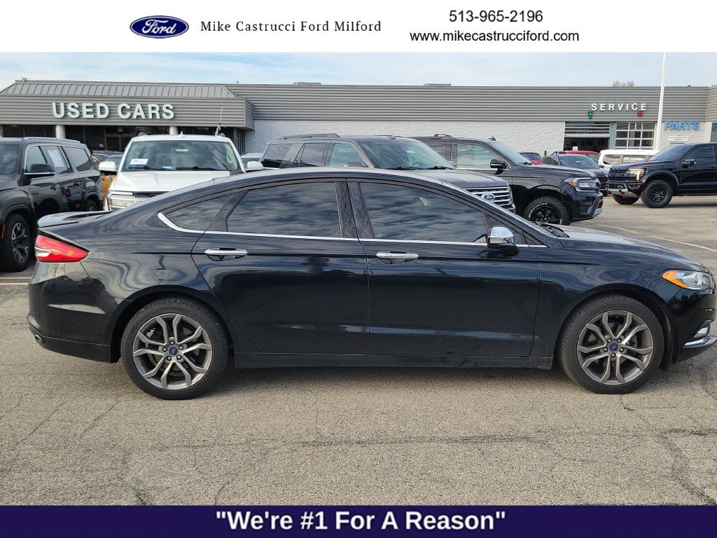 Used 2017 Ford Fusion SE w/ Equipment Group 201A AWD/4WD image 6