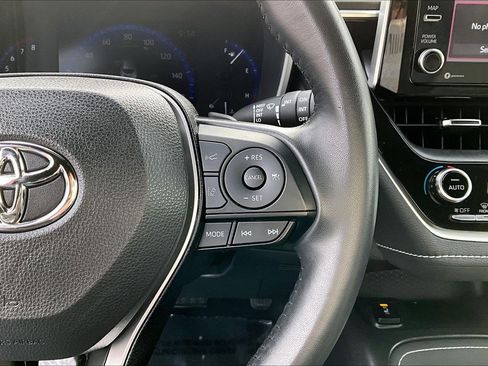 Used 2022 Toyota Corolla XSE image 13