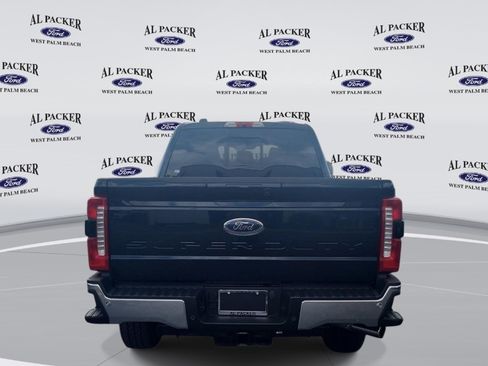 Used 2025 Ford F250 Lariat w/ Lariat Ultimate Package AWD/4WD image 4