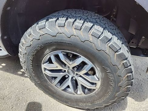 Used 2018 Ford F150 Raptor w/ Equipment Group 802A Luxury AWD/4WD image 27