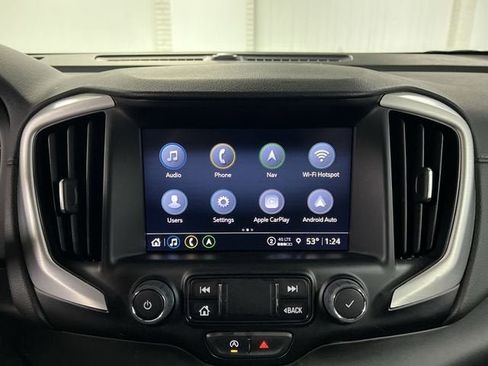 Certified 2022 GMC Terrain SLE w/ Driver Convenience Package image 13