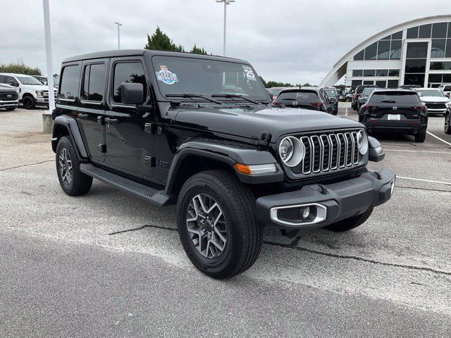 Used 2025 Jeep Wrangler Unlimited Sahara w/ Safety Group AWD/4WD image 3