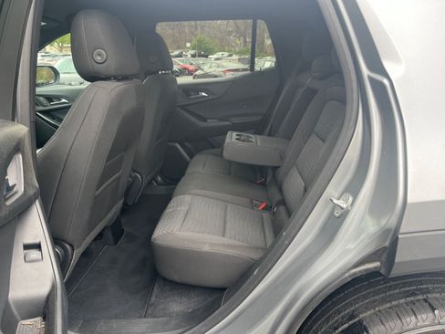 Used 2025 Chevrolet Equinox LT image 21