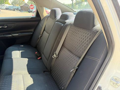 Used 2016 Nissan Altima 2.5 S w/ Power Driver Seat Package FWD image 35