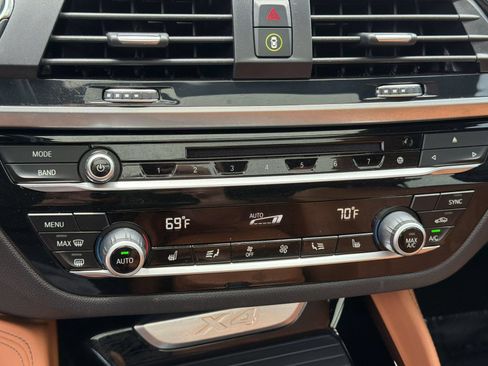 Used 2019 BMW X4 xDrive30i AWD/4WD image 17