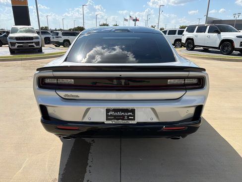 Used 2026 Dodge Charger Scat Pack AWD/4WD image 4
