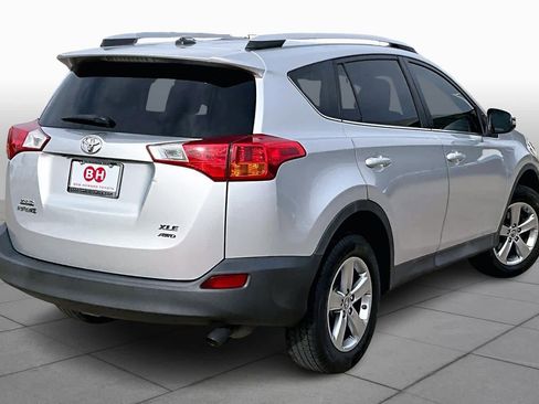 Used 2015 Toyota RAV4 XLE image 13