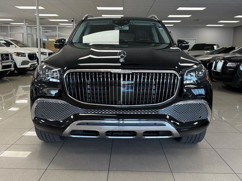 Used 2020 Mercedes-Benz GLS 450 4MATIC image 3