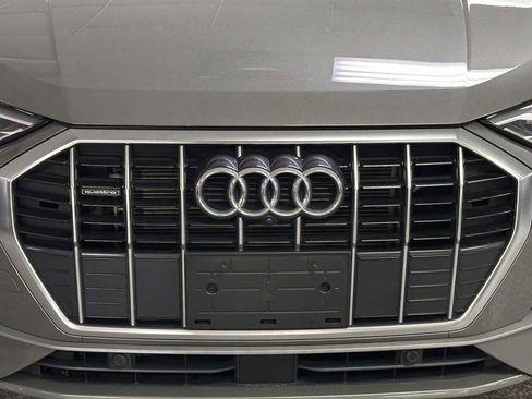 Used 2023 Audi Q3 2.0T Premium Plus w/ Premium Plus Package image 8