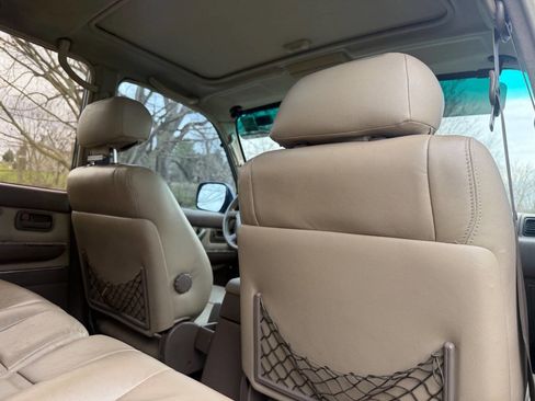 Used 1996 Toyota Land Cruiser image 64