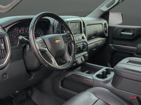 Used 2021 Chevrolet Silverado 1500 LTZ AWD/4WD image 9