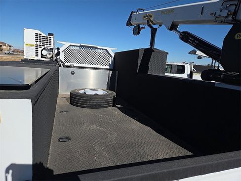 New 2024 Ford F550 4x4 SuperCab Super Duty image 11