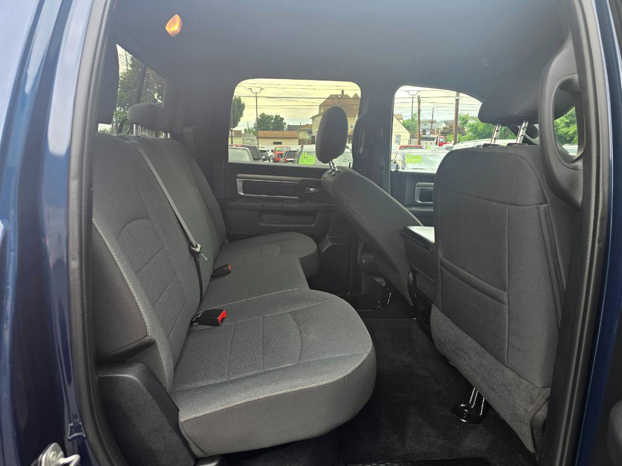 Used 2022 RAM 1500 Warlock AWD/4WD image 14