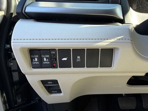 New 2026 Honda Odyssey EX-L image 33