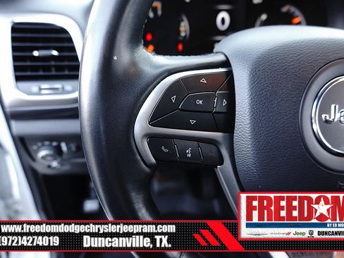 Certified 2020 Jeep Grand Cherokee Altitude RWD image 25