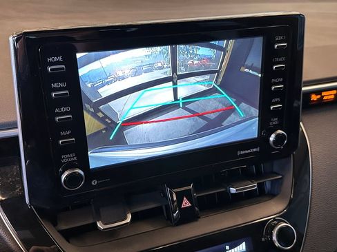 Used 2021 Toyota Corolla SE FWD image 14