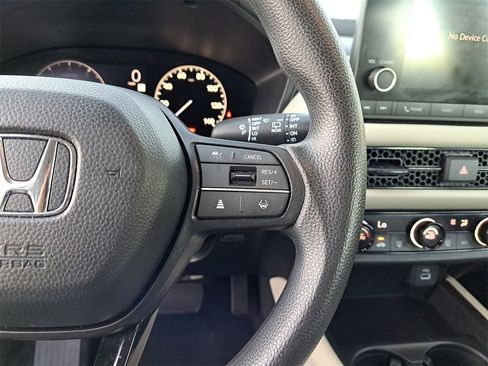 Used 2024 Honda HR-V LX image 20