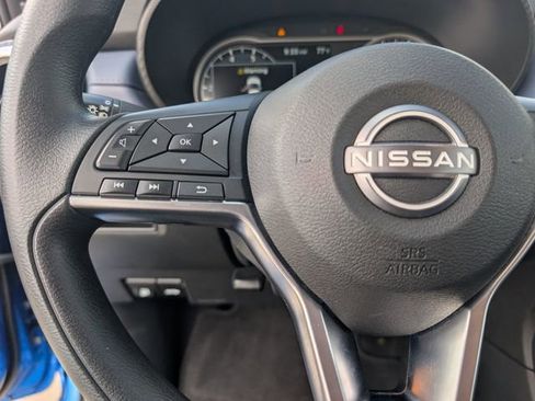 Used 2024 Nissan Versa SV FWD image 13