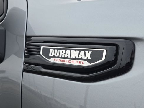 Used 2024 GMC Sierra 1500 Elevation image 5