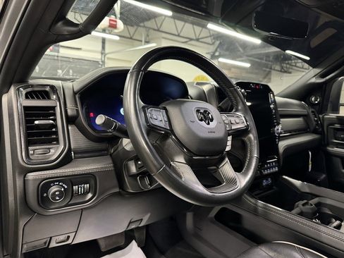Used 2024 RAM 3500 Limited AWD/4WD image 24