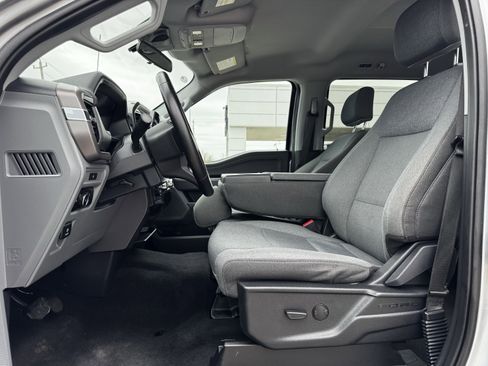 Used 2025 Ford F150 XLT w/ Equipment Group 301A Standard image 26