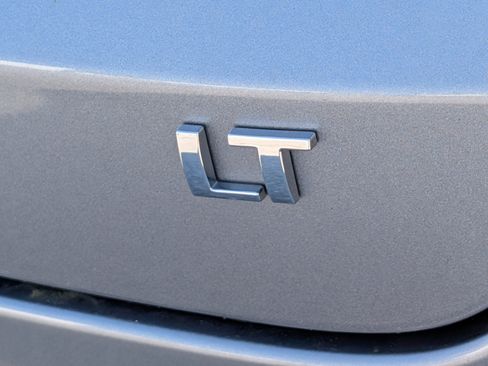 Used 2024 Chevrolet Trax LT FWD image 9