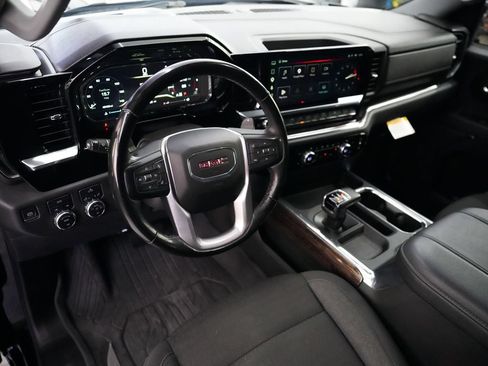 Used 2023 GMC Sierra 1500 Elevation w/ LPO, Elevation Black Package AWD/4WD image 16