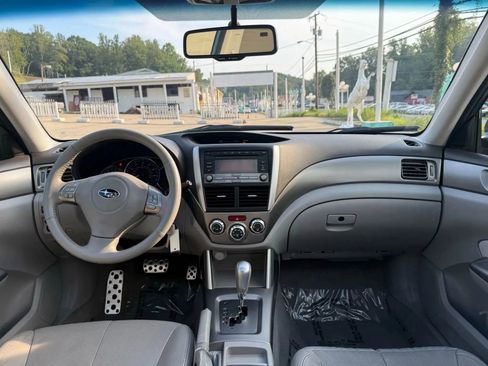 Used 2010 Subaru Forester 2.5XT Limited image 28
