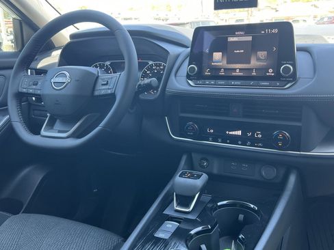 New 2026 Nissan Rogue SV AWD/4WD image 3