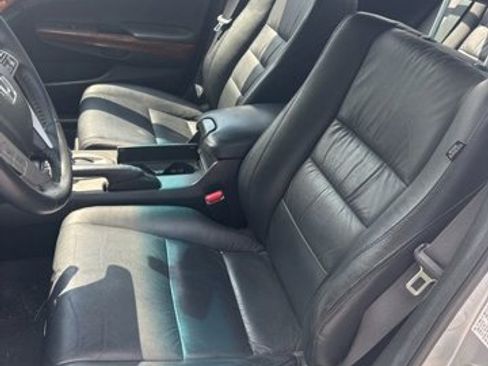 Used 2012 Honda Accord EX-L image 8