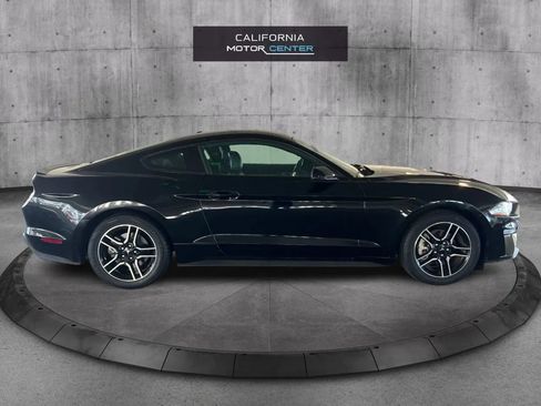 Used 2020 Ford Mustang Premium RWD image 4