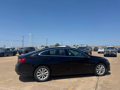 Used 2025 Chevrolet Malibu LT FWD image 23