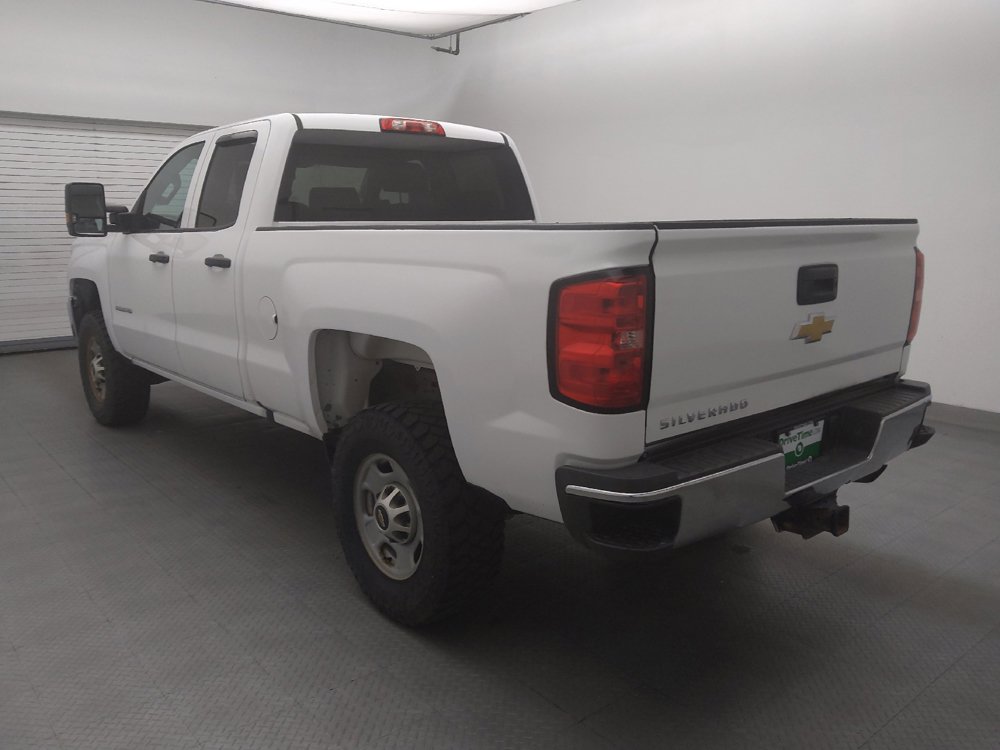 Used 2019 Chevrolet Silverado 2500 W/T AWD/4WD image 5