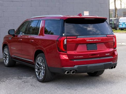Used 2025 GMC Yukon XL Denali Ultimate AWD/4WD image 6