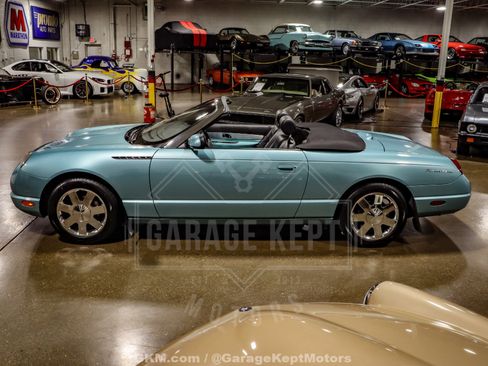Used 2002 Ford Thunderbird Deluxe image 80