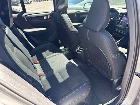 Used 2024 Volvo XC40 Recharge Ultimate w/ Protection Package Premier AWD/4WD image 13
