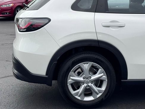 Used 2024 Honda HR-V LX image 38