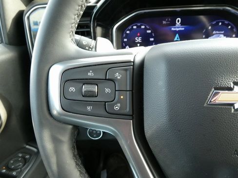 Certified 2024 Chevrolet Silverado 1500 LTZ image 33