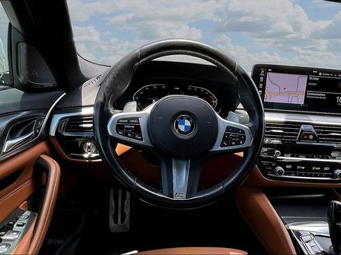 Used 2021 BMW 540i w/ M Sport Package RWD image 8