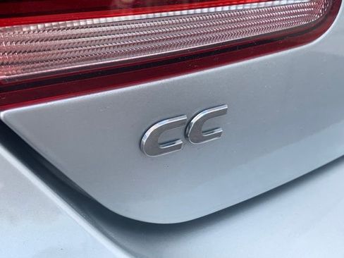 Used 2014 Volkswagen CC Sport image 4