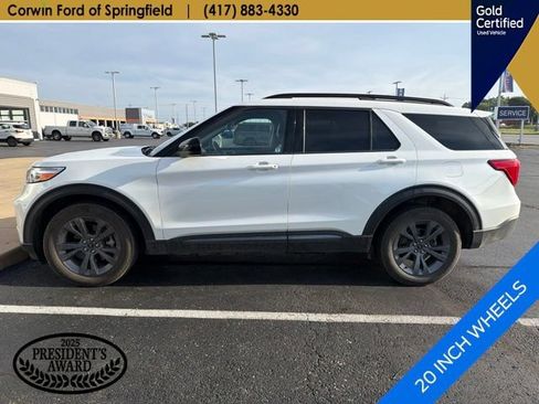 Used 2024 Ford Explorer XLT w/ Equipment Group 202A AWD/4WD image 10