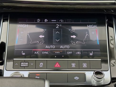 Used 2023 Audi Q7 2.0T Premium w/ Convenience Package image 16