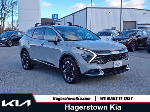 Certified 2025 Kia Sportage SX image 1