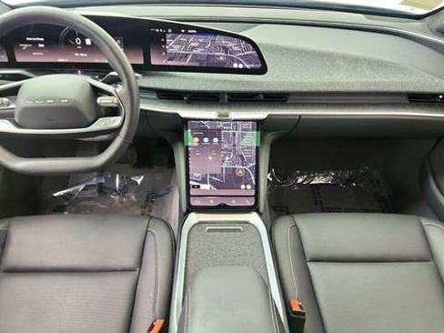 Used 2024 Lucid Air Pure image 19
