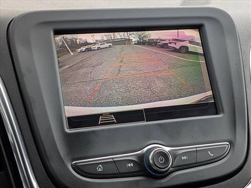 Used 2022 Chevrolet Equinox LT image 14