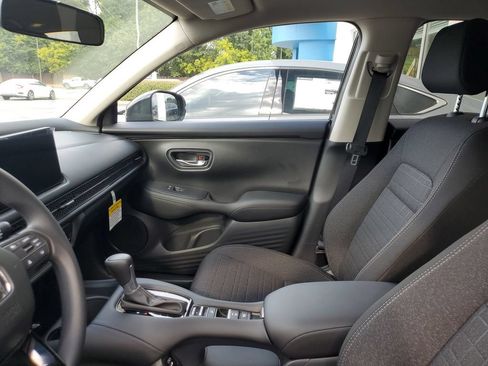 New 2027 Honda HR-V LX image 15